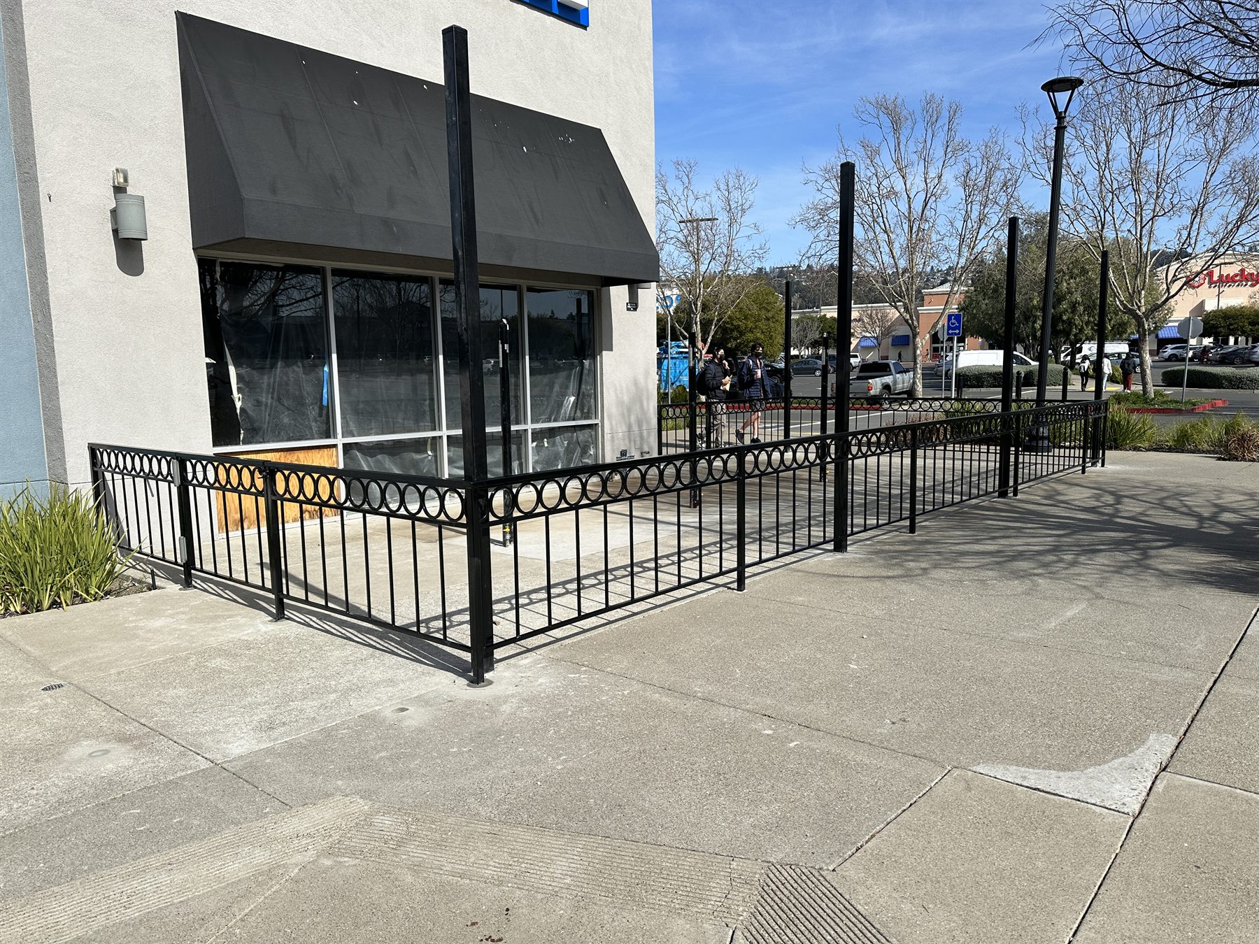 Retail patio metal fence