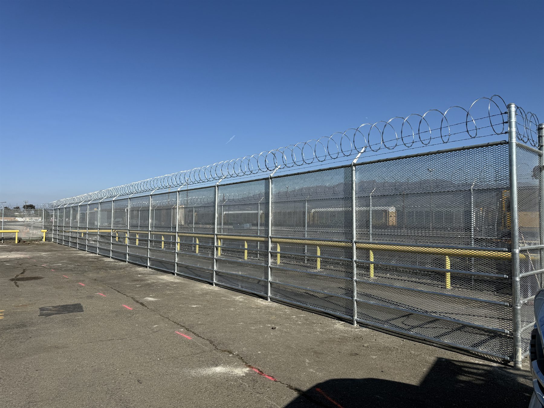 Commercial security perimeter chain link fence